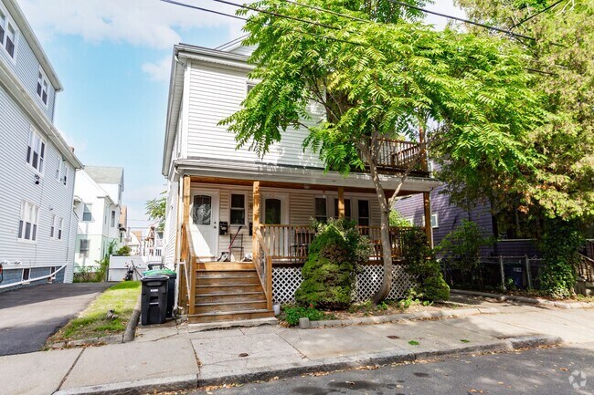 Building Photo - 38-40 Boston Avenue Unit 40 Boston Ave Rental