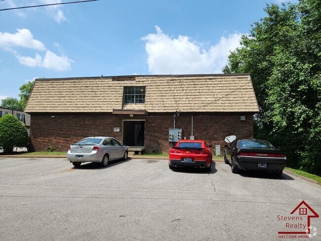 Building Photo - 441 Harding Pl Rental