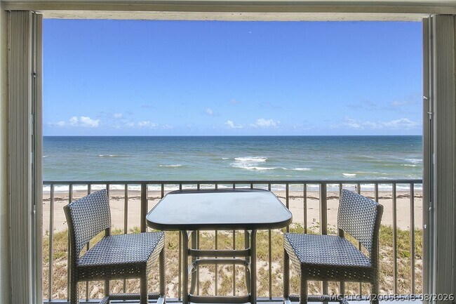Building Photo - 10310 S Ocean Dr Unit 504