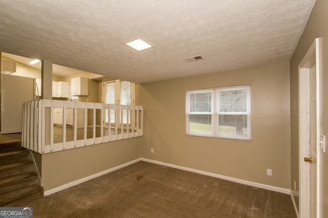 Photo - 5217 Scarbrough Ln