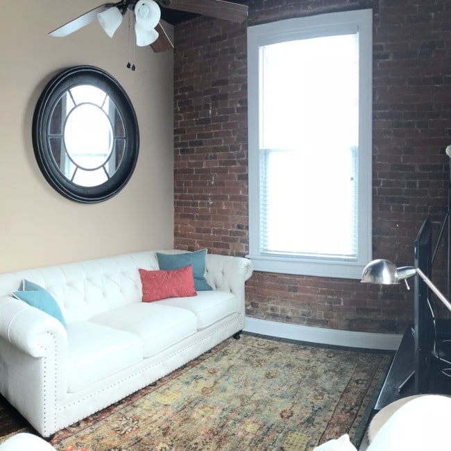 Photo - 119 E Columbia St Unit C