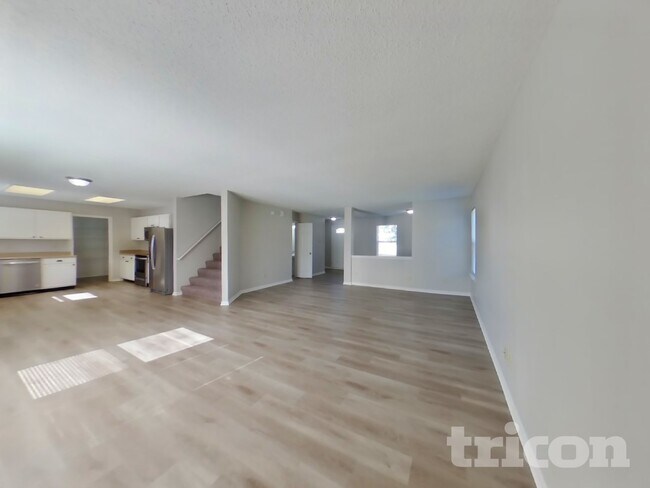 Photo - 7589 Wheatgrass Ln