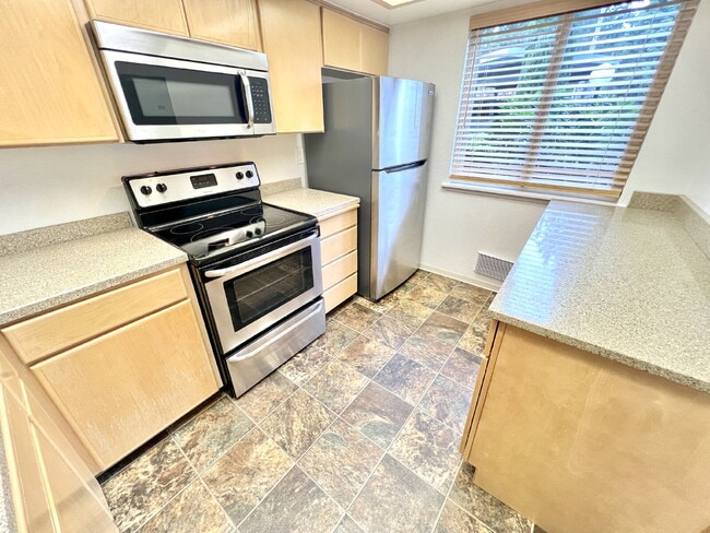 Photo - Beautiful Townhome For Rent in the Tranquil Chambers Bay Unit 8-B