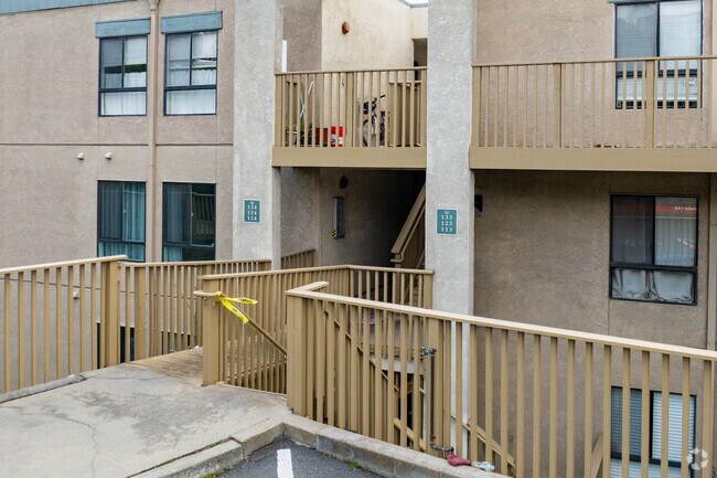 Entrance - Ventana Ridge