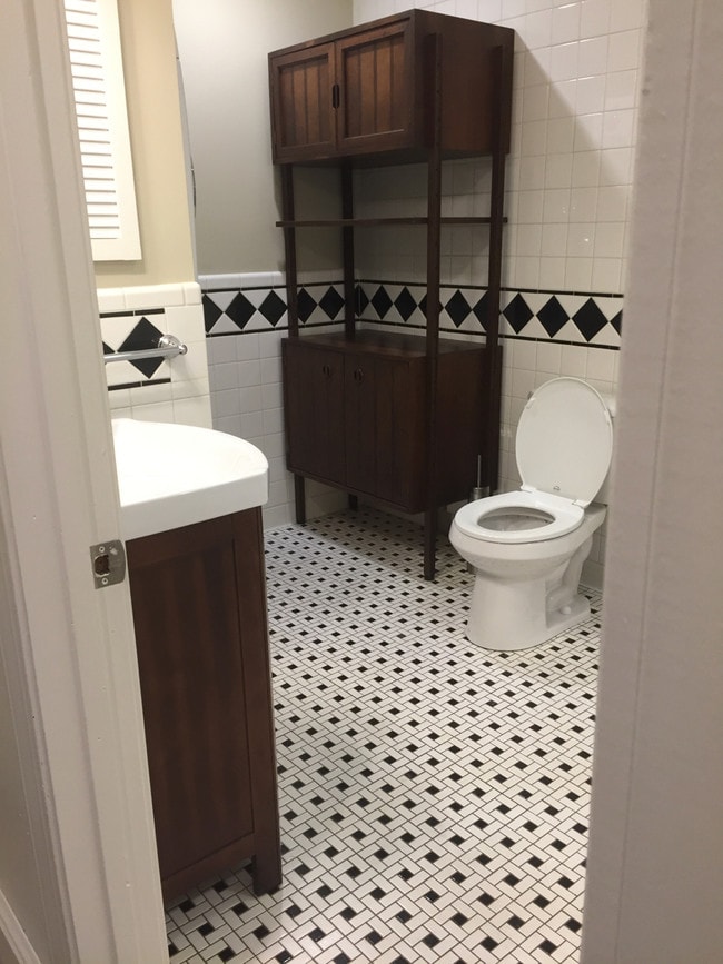 main bath - 88 N Prospect St Apartments