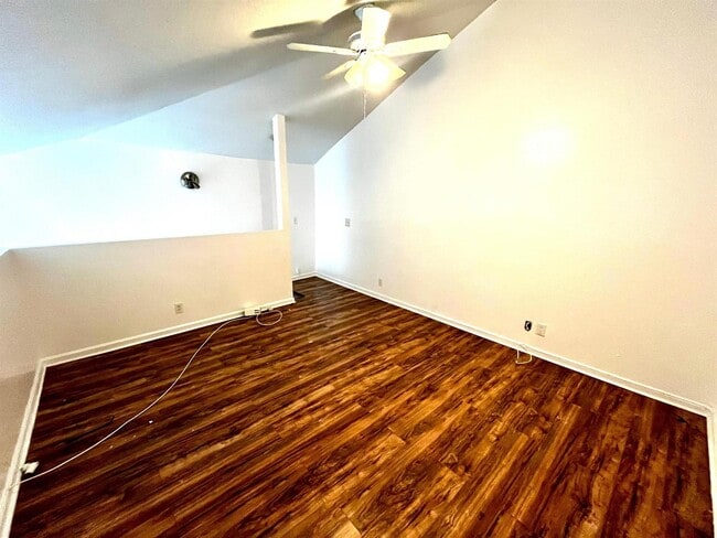 Photo - 13707 Yarmouth Ct