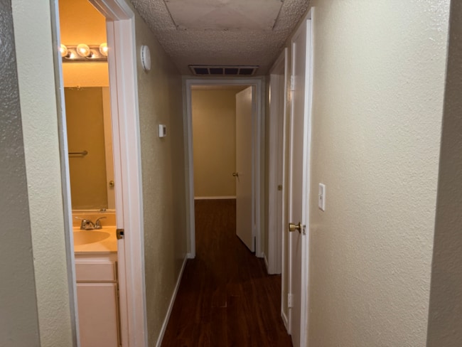 Photo - 8327 Vineyard Ave Unit 3
