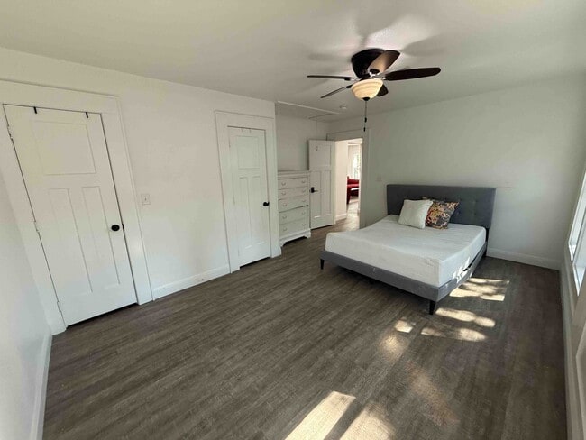 Photo - 2600 Townsend Dr