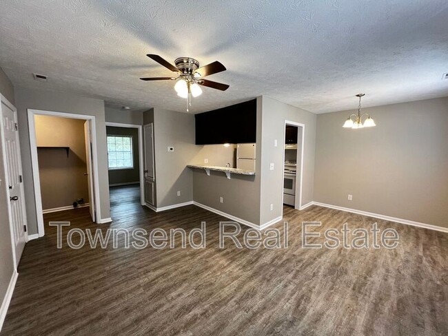 Photo - 1429 Ireland Dr