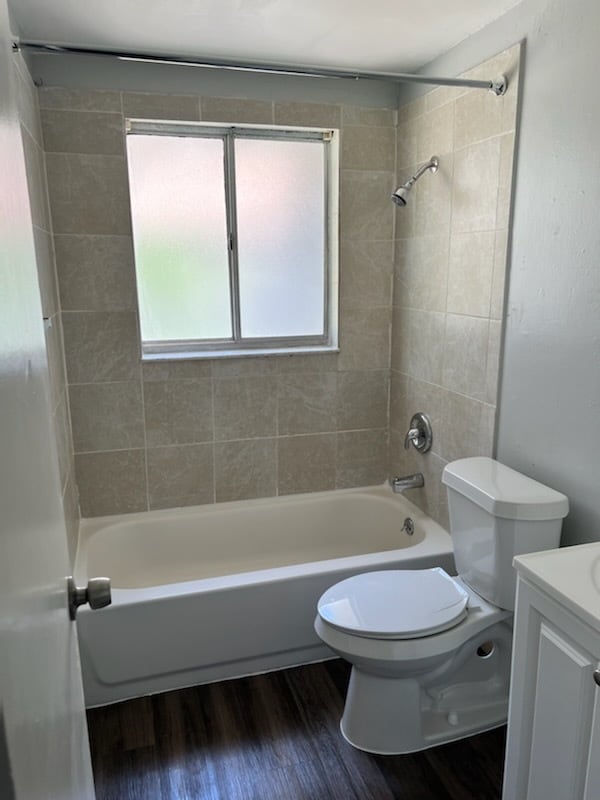 Photo - 1003 34th Ave W Unit B