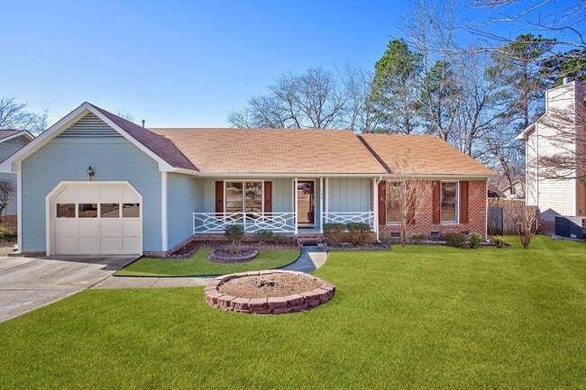 Building Photo - 3 Bed/2 Bath NEST in Beaver Run Rental