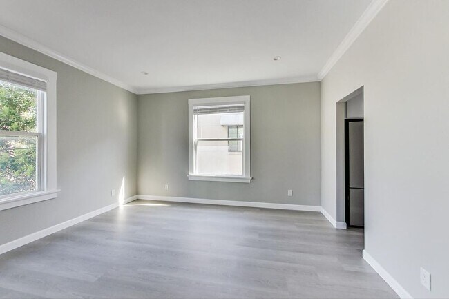 Photo - 666 17th St Unit 04-B