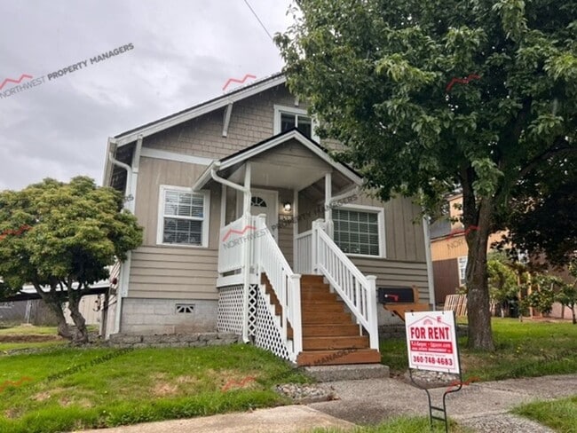 Photo - STATUS: *AVAILABLE* | R28 | $1895 + $100 FLAT RATE FOR W/S