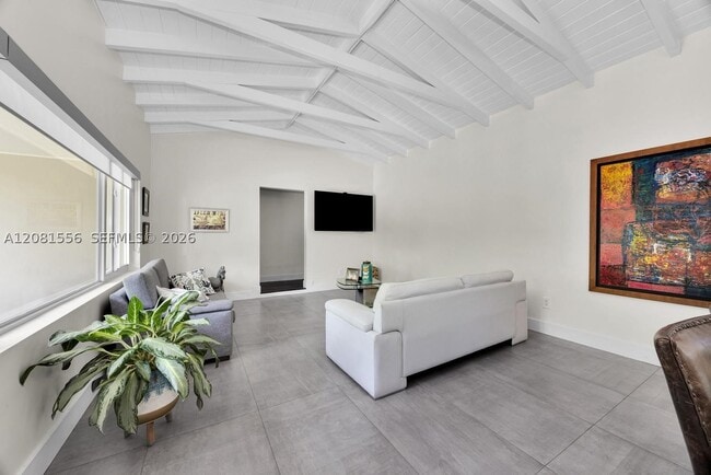 Photo - 6610 Santona St