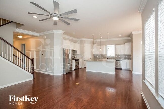 Photo - 10892 Mossy Rock Dr