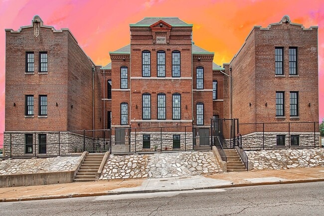 Building Photo - Setting Sun on Hampton Unit 20-720 Rental