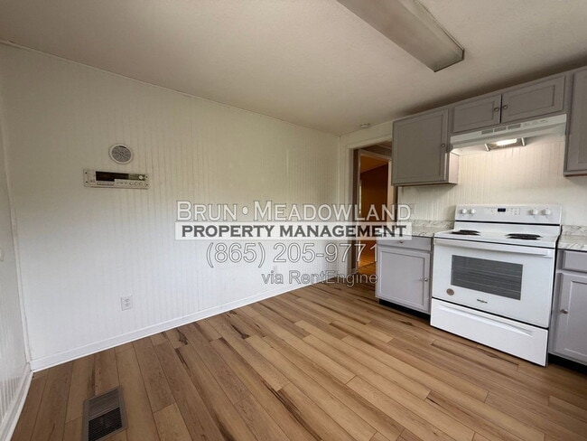 Photo - 2250 Woodby Rd