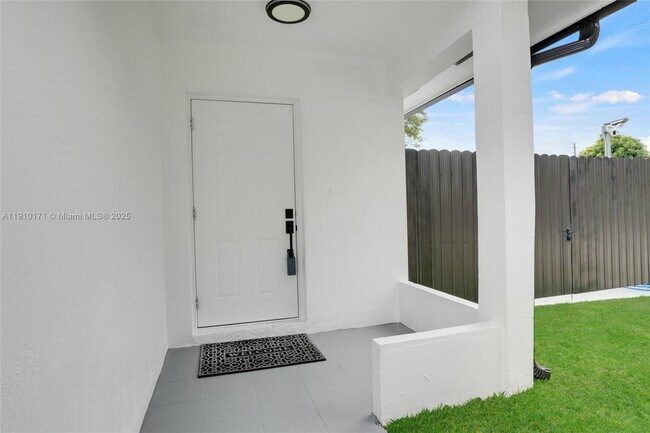 Photo - 12068 SW 210th St