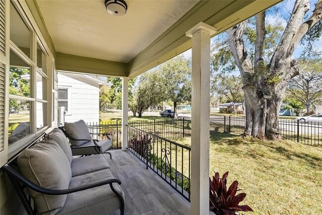 Photo - 4628 Dr M.L.K. Jr St N