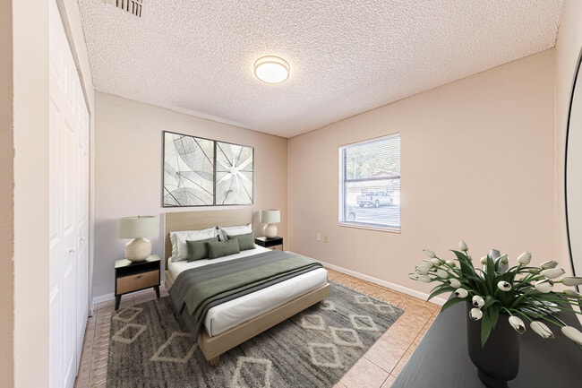 Photo - 415 NE 11th Ave