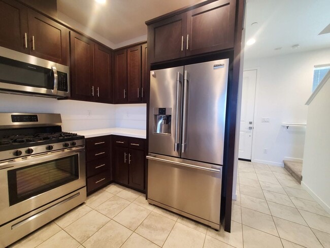 4040 Alexander David Ct Unit 4040