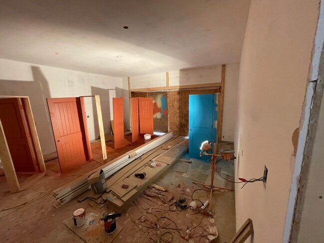 Photo - 518 S Wc Riles St