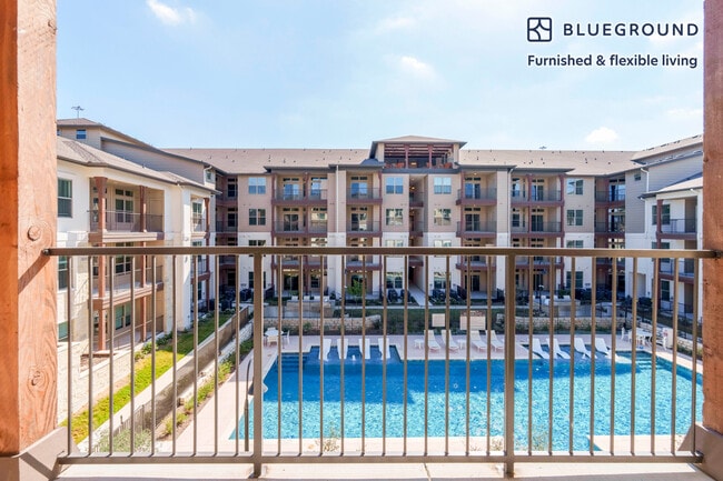 Photo - 1501 W Howard Ln Unidad FL5-ID362