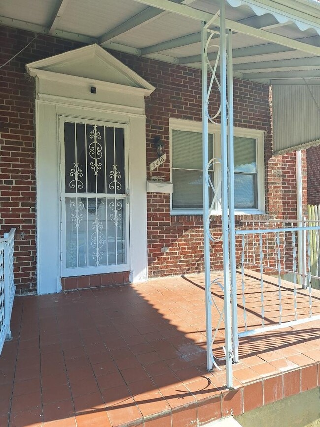 Photo - 5343 Gist Ave