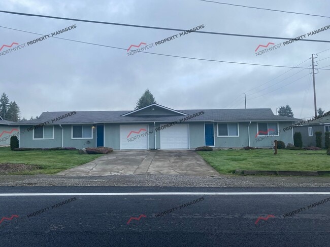 Building Photo - R19B Unit #1