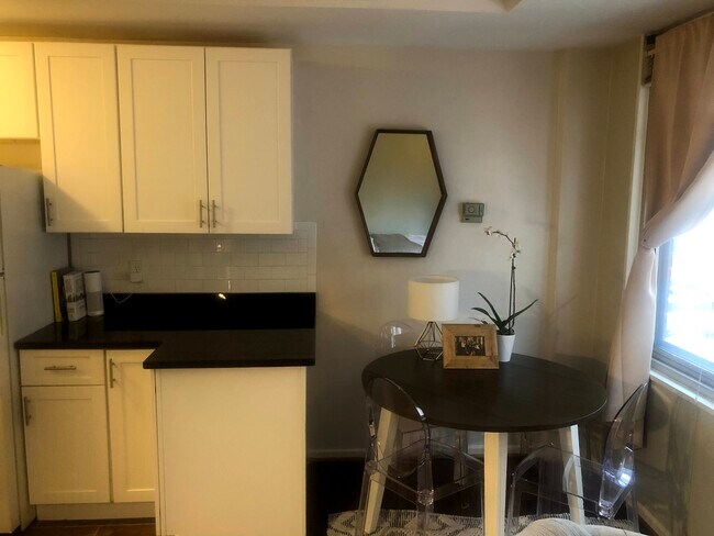 Photo - 950 25th St NW Unit 311