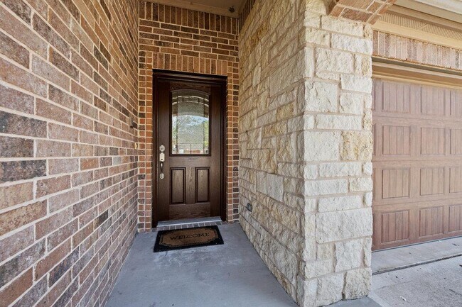 Photo - 1001 Bethel Way