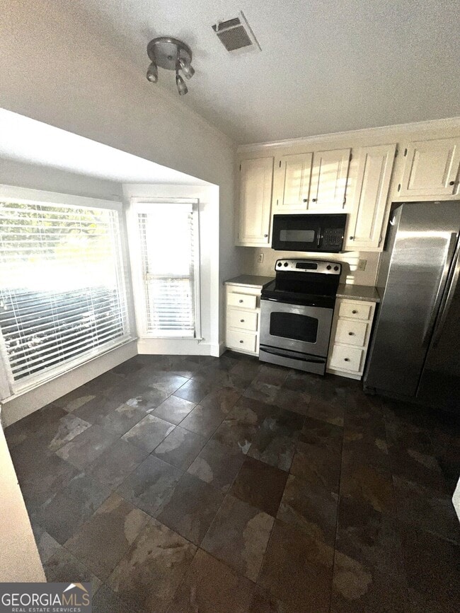 Photo - 410 Forestgate Ct