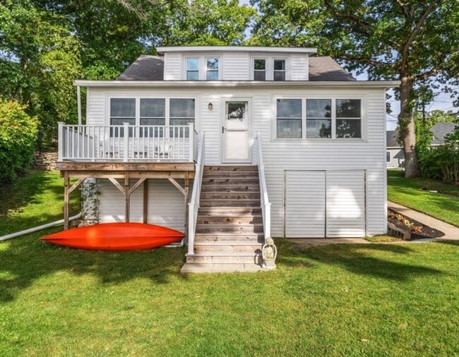 6 Davis Way