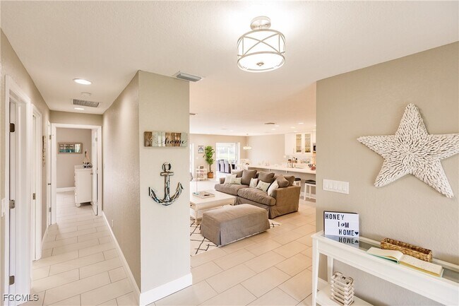 Photo - 1424 Windsor Ct