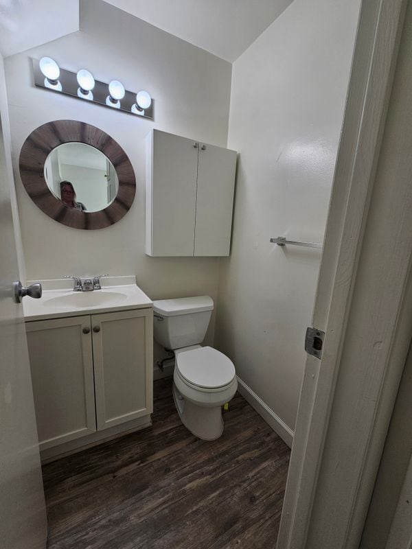 Photo - 2406 Rockefeller Ln