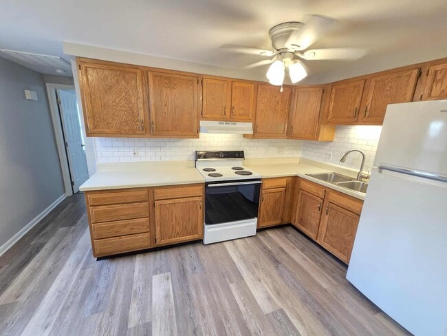 923 Rose Hill Ave Unit 1