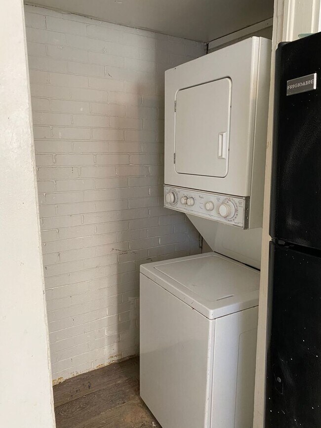 Photo - 2324 16th St Unit B