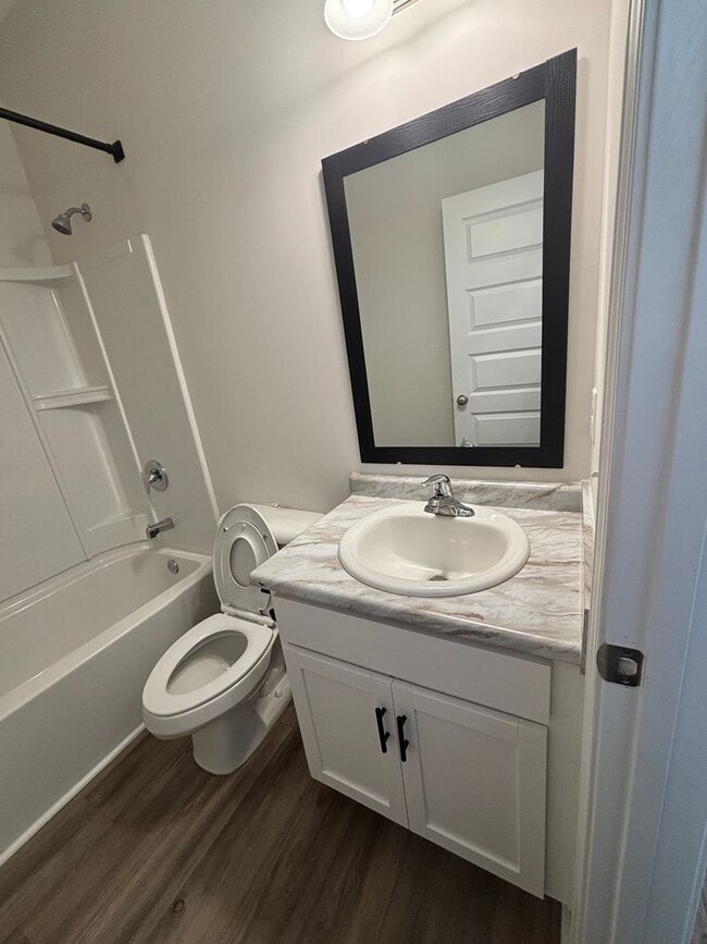 Photo - FOR RENT
