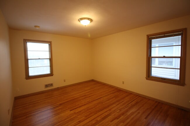 Photo - 6310 Vincent Ave S