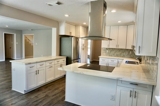 Photo - 1707 Valley Vista Dr