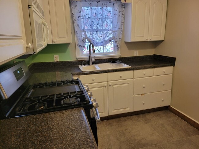 Photo - Highland Two Bedroom Home