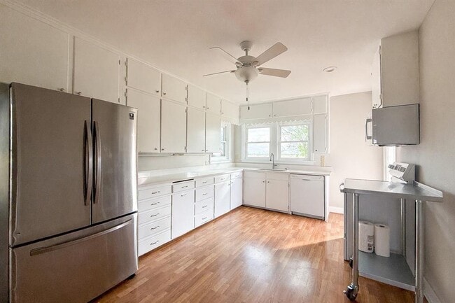 Photo - 267 Bodemann Ln