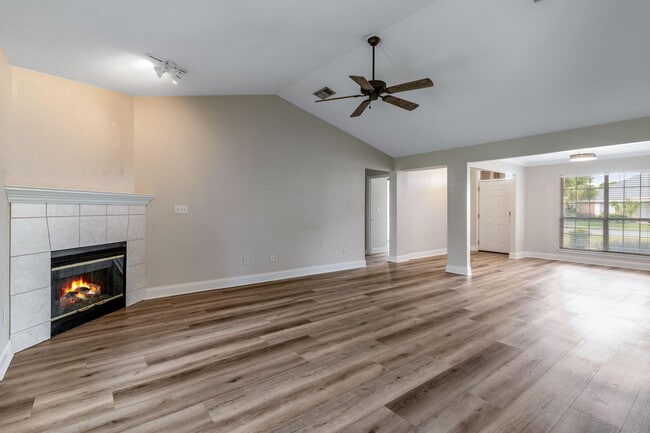 Photo - 4030 Broken Arrow Ct