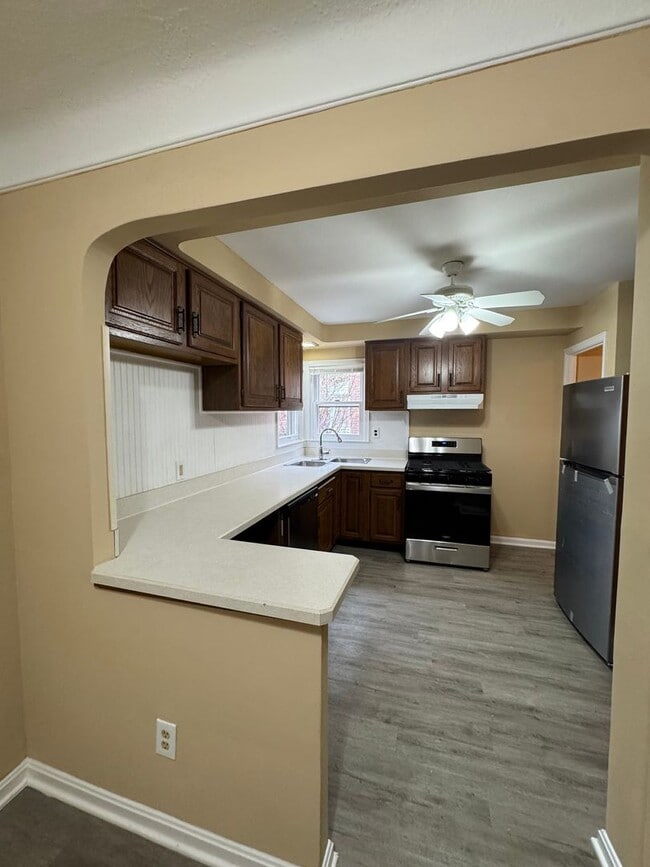 Photo - Beautiful Three Bedroom Home