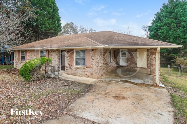 Photo - 2672 Lilac Dr