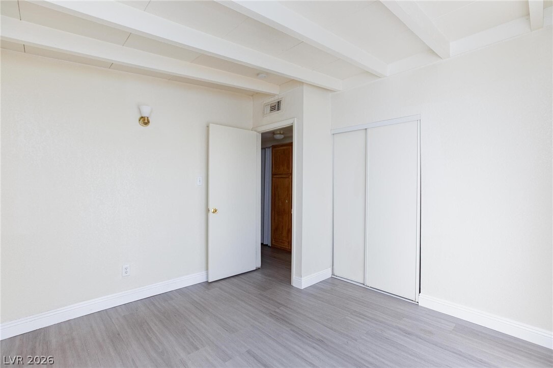 Photo - 232 Hillcrest Dr