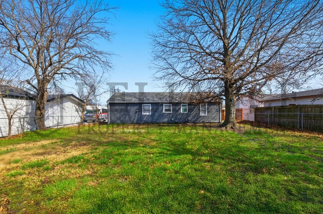 Photo - 3419 S Glenn Ave