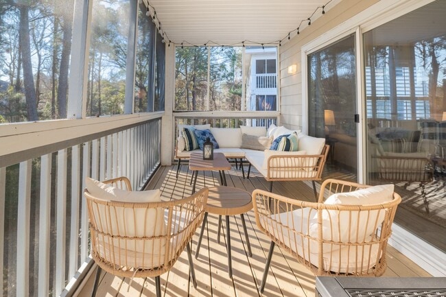 Photo - FULLY FURNISHED OFF-SEASON  1 BEDROOM NOW AVAILABLE