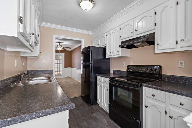 Photo - Churchland Townhouse