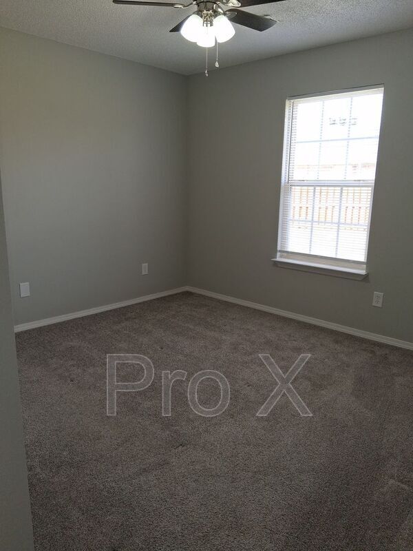 Photo - 3306 SW Landau Ct Unit Apt 1
